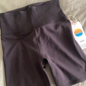 Vuori Biker Shorts